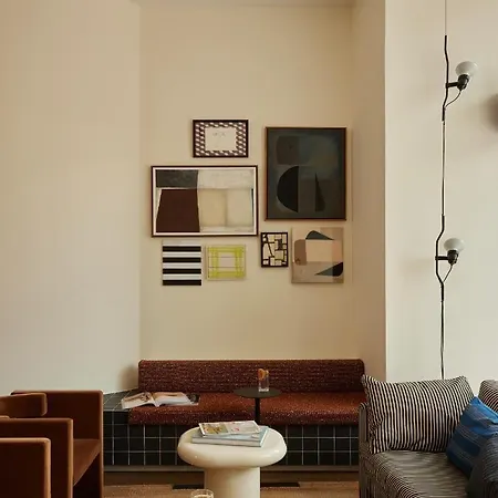 Morgan & Mees Hotel 4*