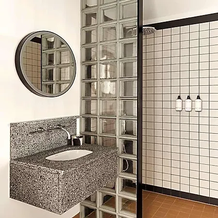 Morgan & Mees Hotel 4*