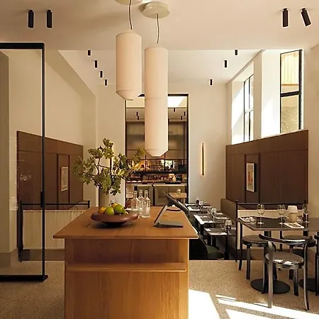 Hotel Morgan & Mees 4*