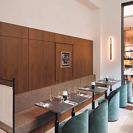 Hotel Morgan & Mees 4*