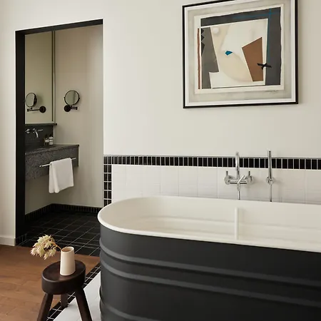 Hotel Morgan & Mees 4*