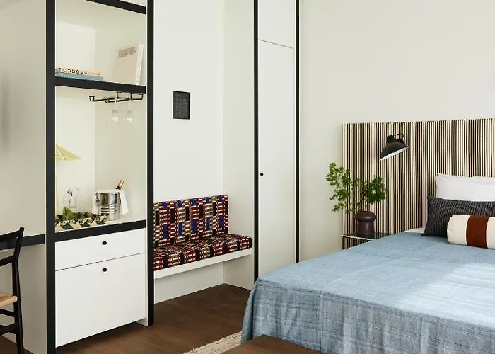 Morgan & Mees Hotel 4*