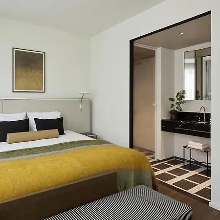 Morgan & Mees Hotel 4*